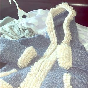 used in good condition 4t unisex